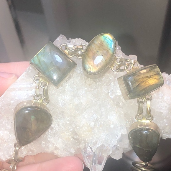 Labradorite Link Bracelet - Picture 3 of 7